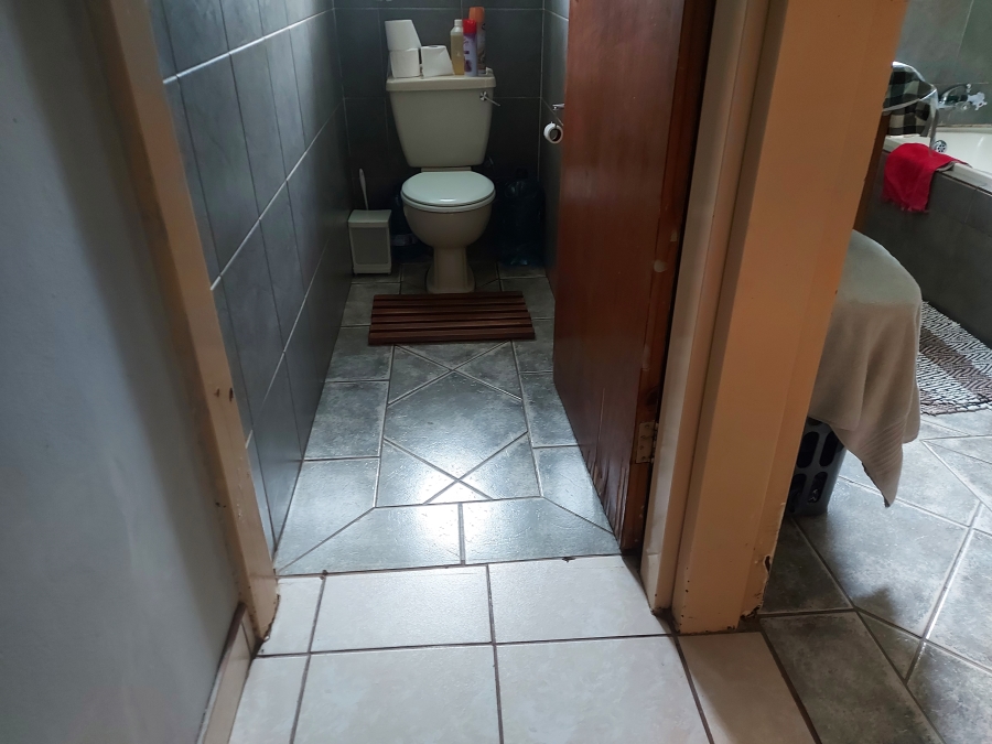 3 Bedroom Property for Sale in Oos Einde North West